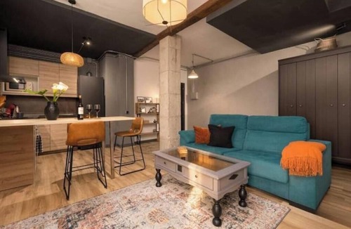 Las Palmas de Gran Canaria Apartment | Quiet Design Apartment : Private Patio : AC : 10 min Las Canteras Beach