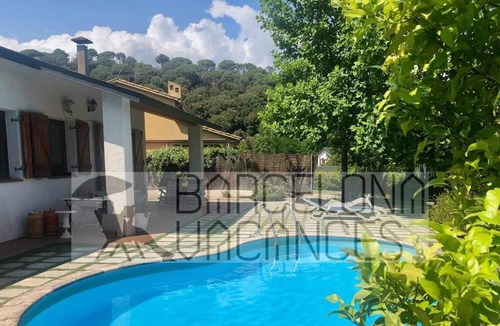 Sant Iscle de Vallalta House | Quiet house, to enjoy family vacations.