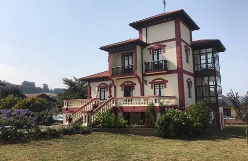 Cicero House | Quiet Indiana House Close to Laredo and Santoña