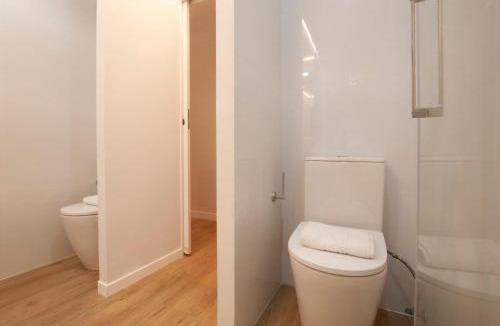 Nou Moles Apartment | Quiet Loft
