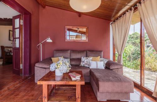 Malpaises House | Rúbel