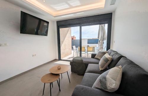 Los Montesinos Villa | R-40-4 Private Villa with pool