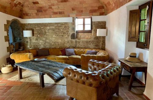 Capmany Villa | Racons del Fort Castillo con capacidad 24 personas