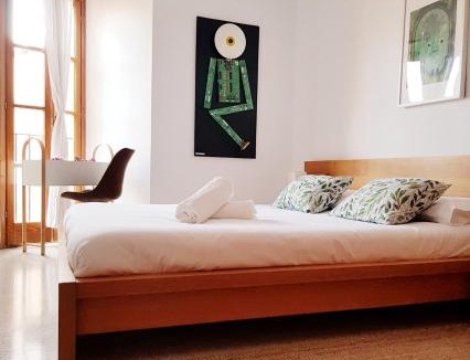 La Missio House | Rambla Palma Center