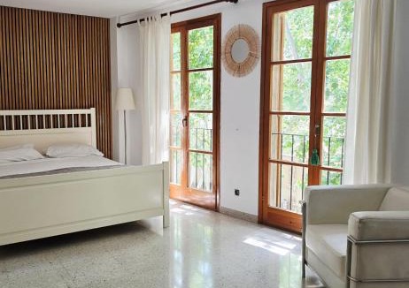 La Missio House | Rambla Palma Center