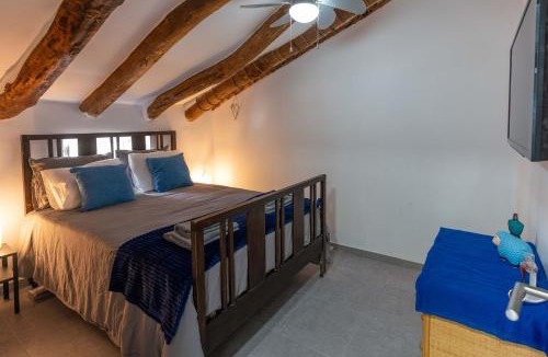 Locaiba Apartment | Rambla Retreats Apartment Azul with shared pool & hot tub in Oria