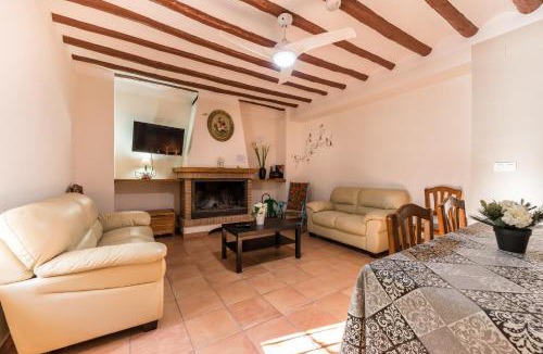 Moratalla Ski Chalet | Rapia. Casa Rosa 2