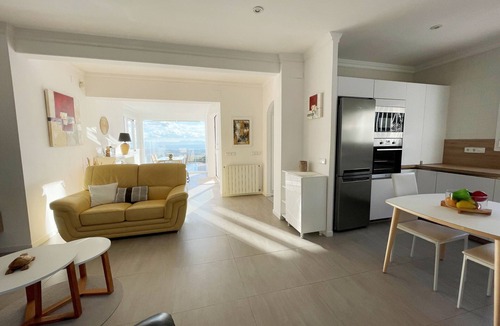 El Mas Fumats Villa | Ref. Alb30 - BEAUTIFUL AND SPACIOUS VILLA WITH POOL AND SEA VIEWS