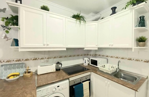 Orihuela Costa Ski Chalet | Refurbished 2-Bed La Florida Apt · Emerald Isle Pool & Beach Nearby