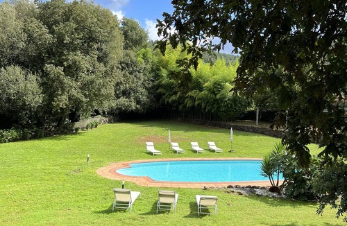 Catoira Cottage | REFURBISHED RURAL HOUSE WITH BEAUTIFUL ROOMS