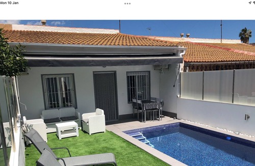 Santiago de la Ribera House | Relaxing family house with your own pool.