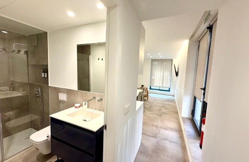 Benicalap Apartment | Relaxing Valencia 1BR Near Nou Mestalla & Metro