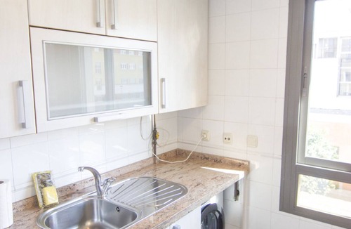 Macarena Tres Huertas-Macarena Cinco Apartment | RentalSevilla Sailing the Guadalquivir