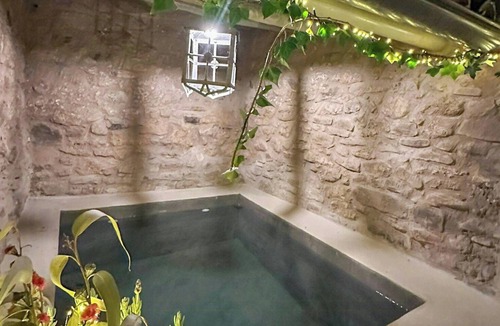 Isona i Conca Della House | Restored house with pool in Pallars Jussà