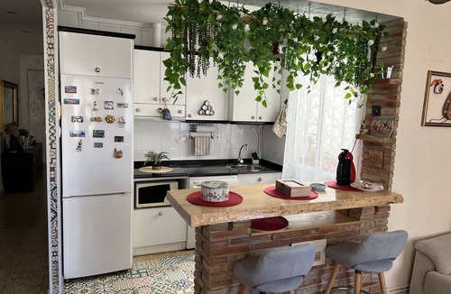 Logrono Historic Centre Apartment | REVELIN WALLS -OLD TOWN -entire apartment-