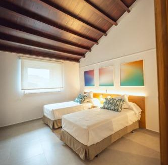 Palas de Rei House | Reverence Villas Avieira