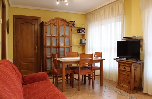 Ribadesella Apartment | Ribadesella, (Asturias - Spain), residential flat, 6 people