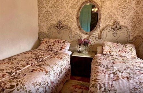 Santa Eulalia Bajera Bed & Breakfast | Riojania Heredad - Quadruple Comfort Room