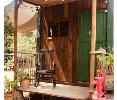 Tortosa Ski Chalet | rolling home