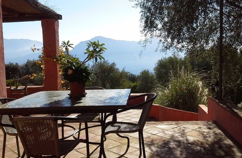 Gaucin Villa | romantic retreat with magnificant views,pool and WIFI