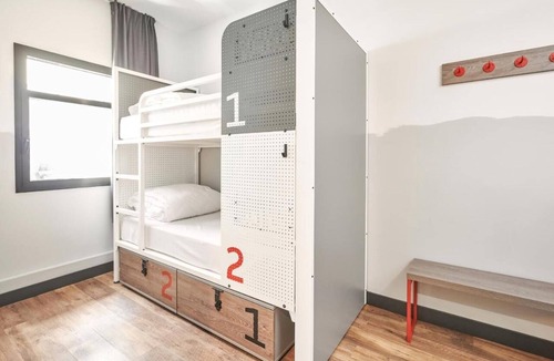 Palacio House | Rooftop terrace, City Center Madrid, perfect for big groups!