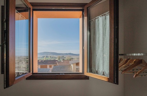 Castrojeriz Apartment | Room '105 Matrimonio Blue' with Shared Garden, Wi-Fi and Air Conditioning