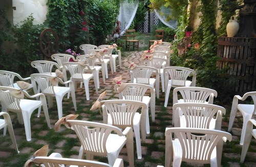 Villarrubia de Santiago Apartment | Room 3 with Private Garden - El Sueño De Lucrecia, Toledo