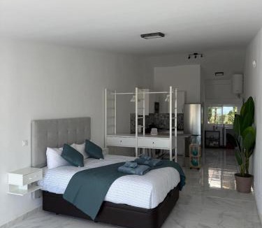 Urbanizacion Puerto de Estepona Apartment | Room City Estepona Aldea Luna