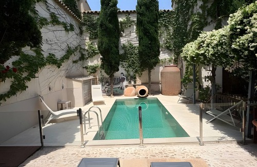 Consuegra Apartment | Room 'Doble Standard - El Basar' with Shared Pool, Wi-Fi and Air Conditioning