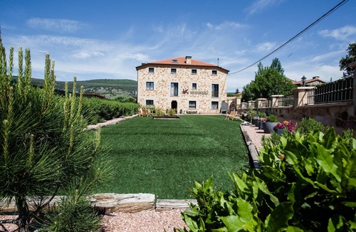 Santervas de la Sierra House | Room 'Habitación Doble Superior' with Mountain View, Private Garden and Wi-Fi