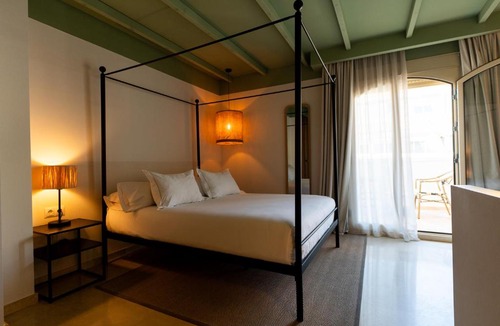 Coveta Fuma Hotel | Rooms by JovA