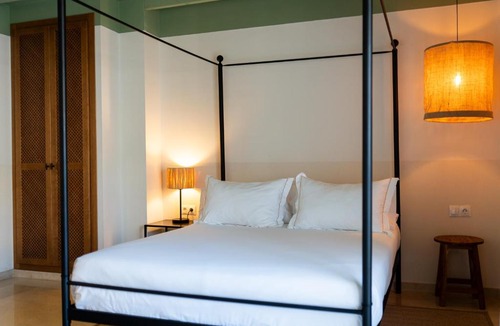 Coveta Fuma Hotel | Rooms by JovA