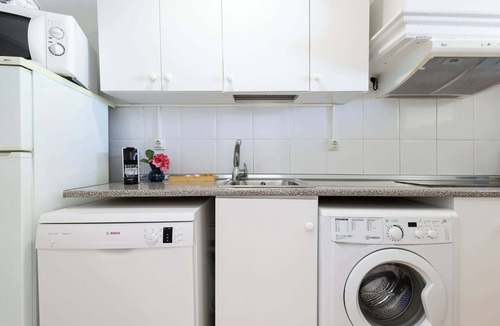 Old Town Apartment | Rovellat - Unik Vacation