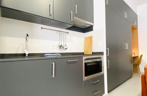 En Corts Apartment | RUBEN VELA - LOFT CLOSE to RUSSAFA (SOHO)