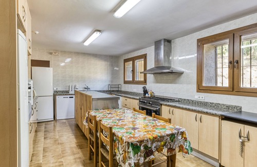 Santa Coloma de Farners House | Rural House 'Can Miquel' in the Mountains, Near the Beach, Private Pool, Amazing MTB Routes and AC