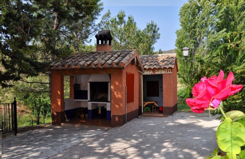 Mazuza House | Rural house El Salero I in Moratalla (Pool, soccer field and grass volleyball)