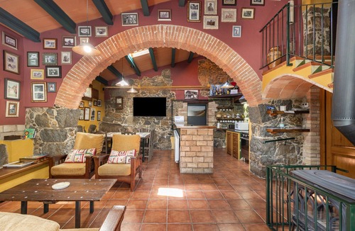 Santa Maria de Besora House | Rural House 'Cal Nan' with Mountain Views, Shared Pool and Wi-Fi