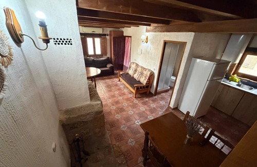 Ossa de Montiel Cottage | Rural House in Lagunas de Ruidera - Dulcinea-Pool-Barbecue-Swimming Pool-Jacuzzi-Pets