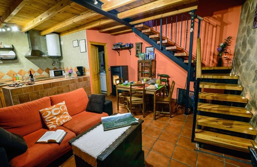 Benllera House | Rural House in the Mountain of León