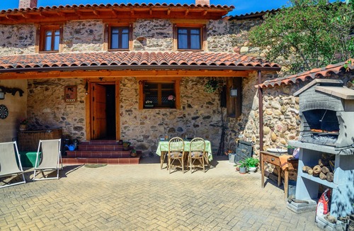 Benllera House | Rural House in the Mountain of León
