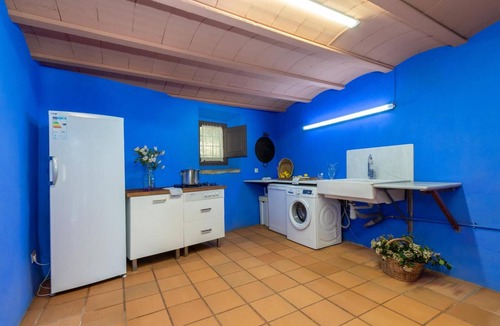 Foixa House | Rural House 'Mas Darovie' with Mountain View, Wi-Fi and Air Conditioning