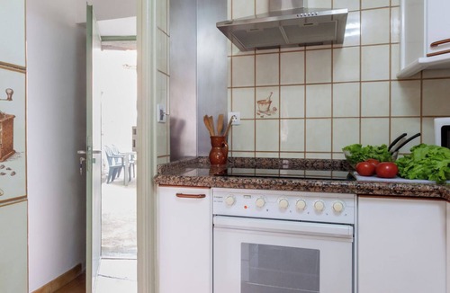 Los Barrios de Luna House | Rural house Salome in Mora de Luna