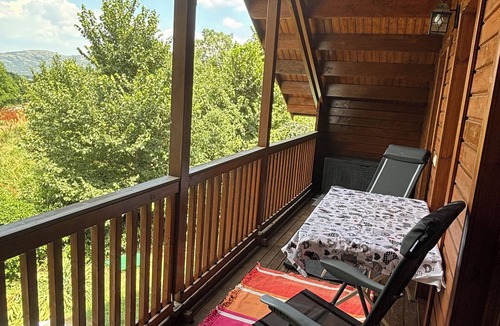 Rascafria Ski Chalet | Rural house with land for barbecues in Rascafría, 60 minutes from Madrid.