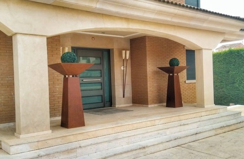 Vinaixa Villa | Rural house with Pool, Spa and Sauna. Charming accommodation, to disconnect