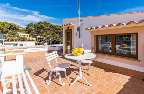 Sant Elm House | Sailor's house in front of the island of dragonera