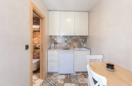 Competa Bed & Breakfast | Salamandra Plaza B&B