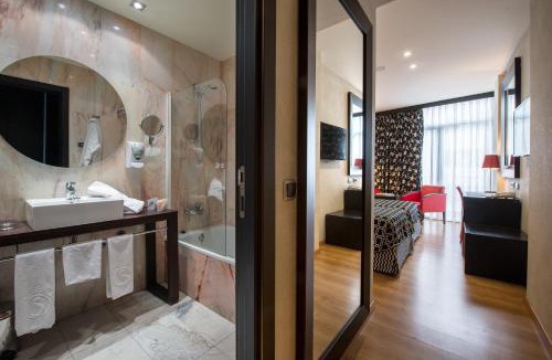 La Trinidad Hotel | Salles Hotel Málaga Centro