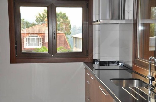 Santa Cristina de Cobres Cottage | San Simón Island House for 6 people