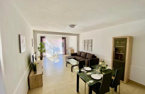 San Miguel de Abona Apartment | Sand Club