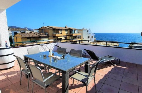 Llanca Apartment | SANT CARLES 2